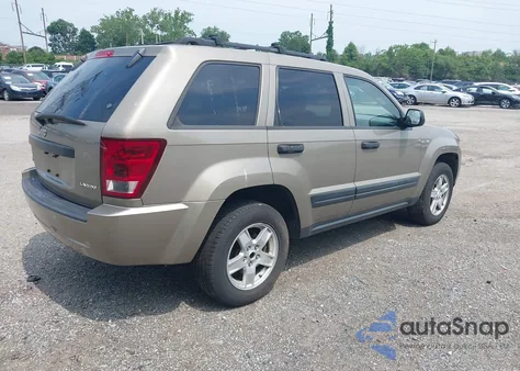 2005 Jeep Grand Cherokee Laredo z USA, uszkodzony, nr VIN 1J4HR48N95C702088